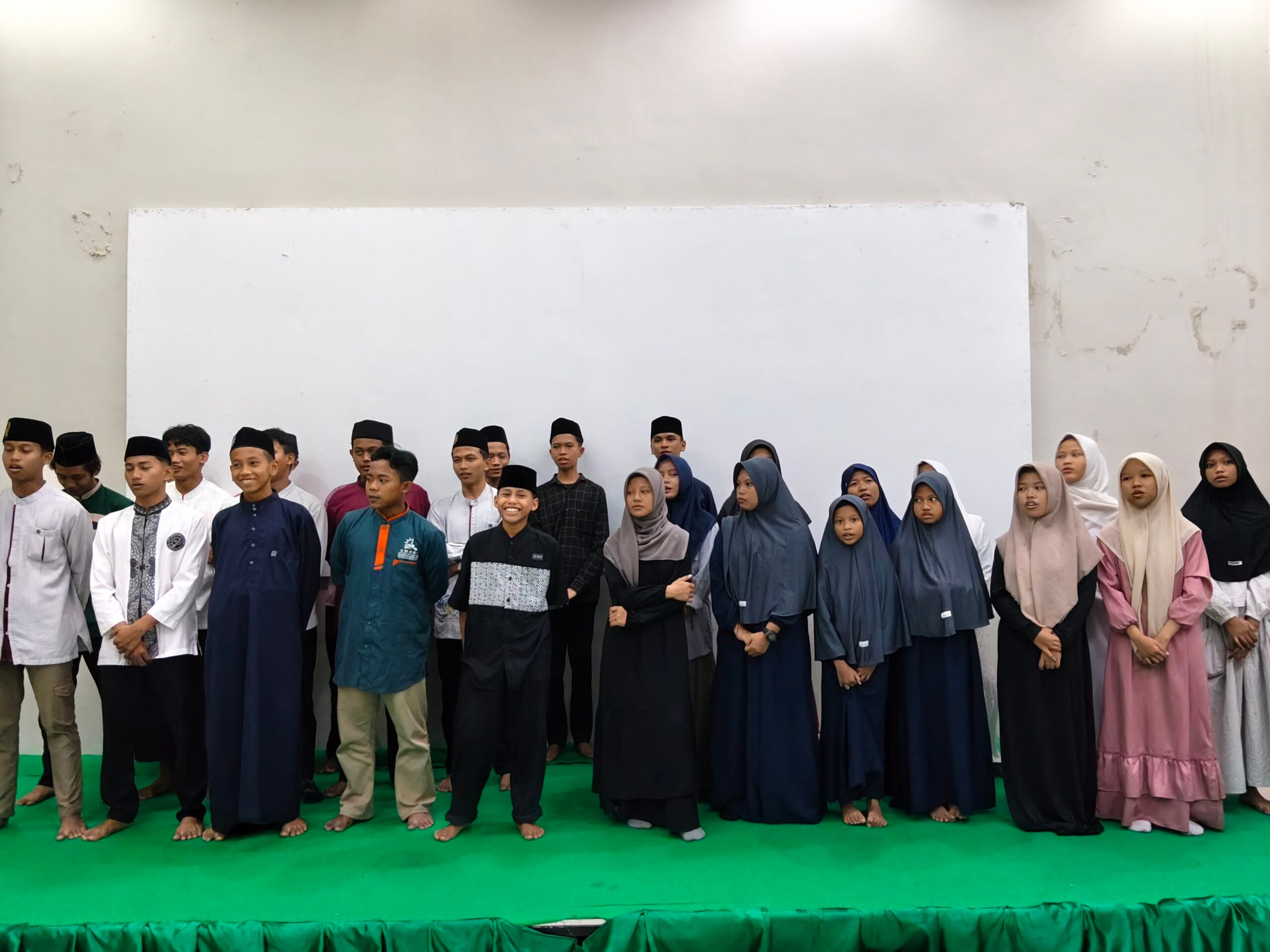 LKSA Muhammadiyah Semampir Ikuti Gladi Bersih Wisuda Tahfidz GEN Q 45 Bersama Panti Asuhan Muhammadiyah se-Kota Surabaya
